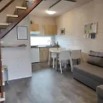 度假居 Homes For 6 People,