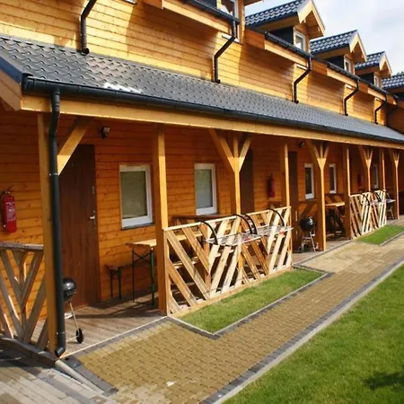 Homes For 6 People, 米兹多洛杰